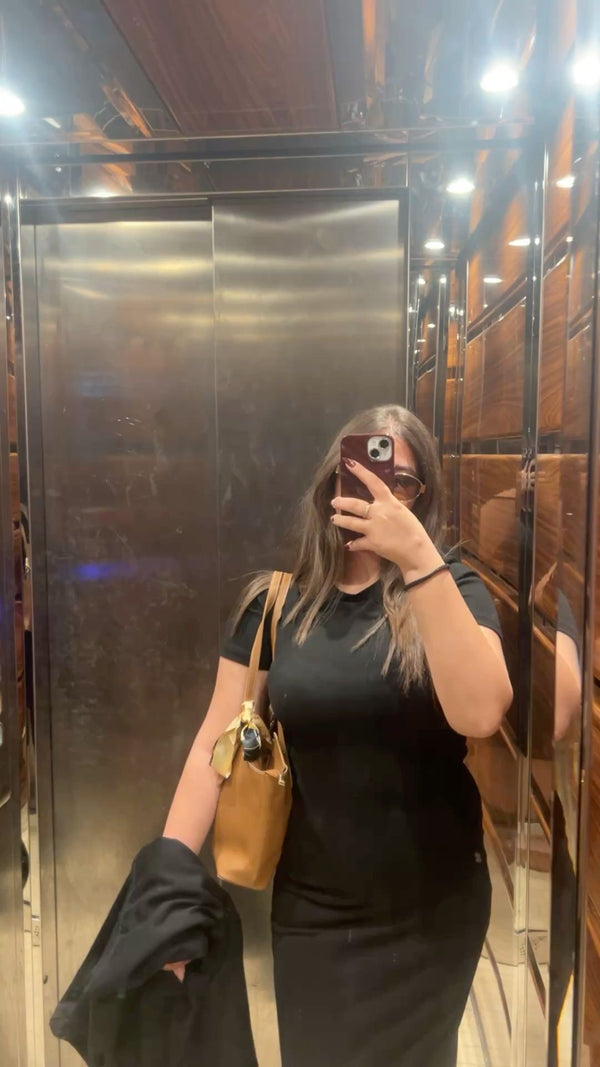 Melynda.E